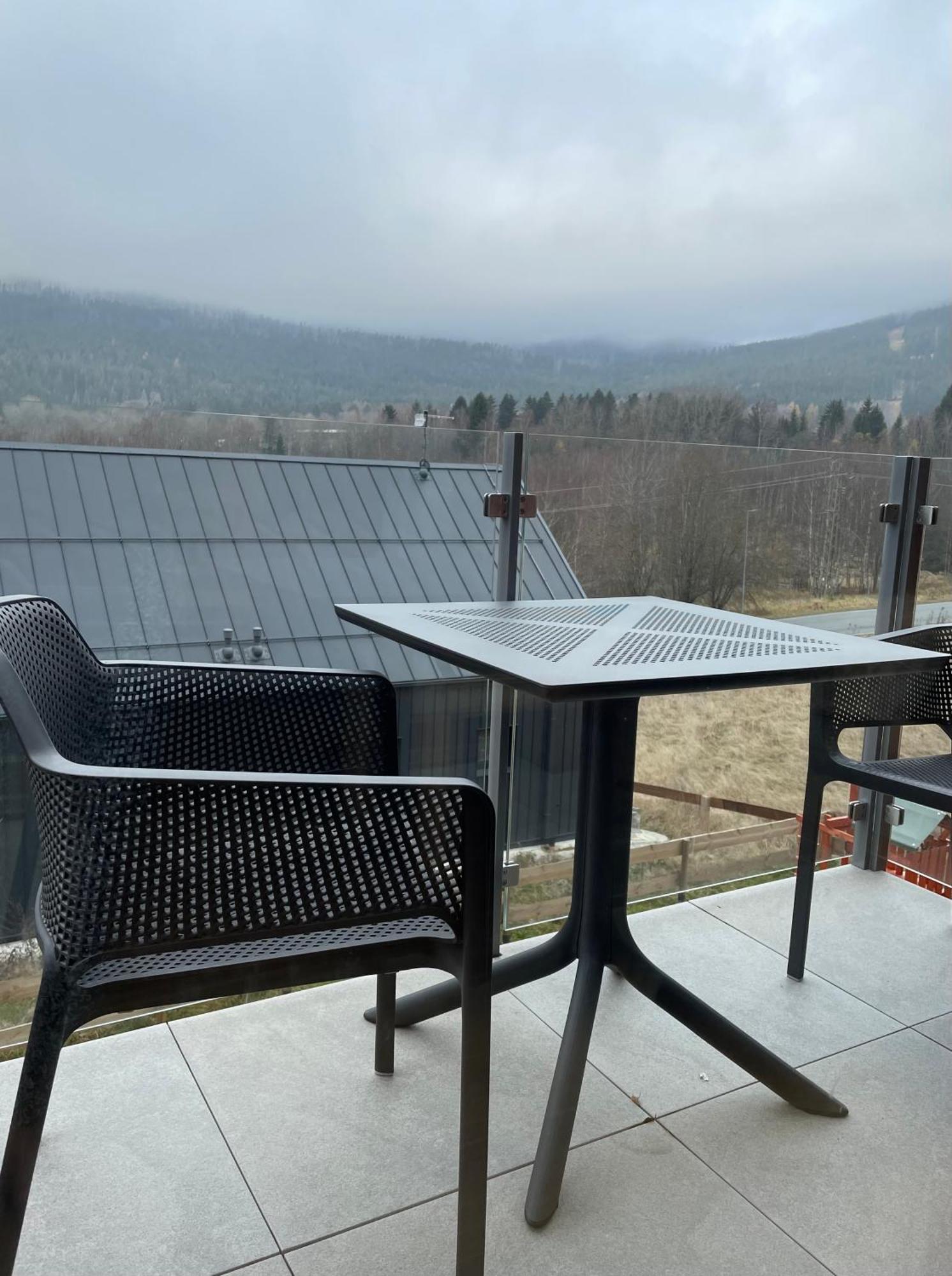 Chata Smrcka Zelezna Ruda Bagian luar foto
